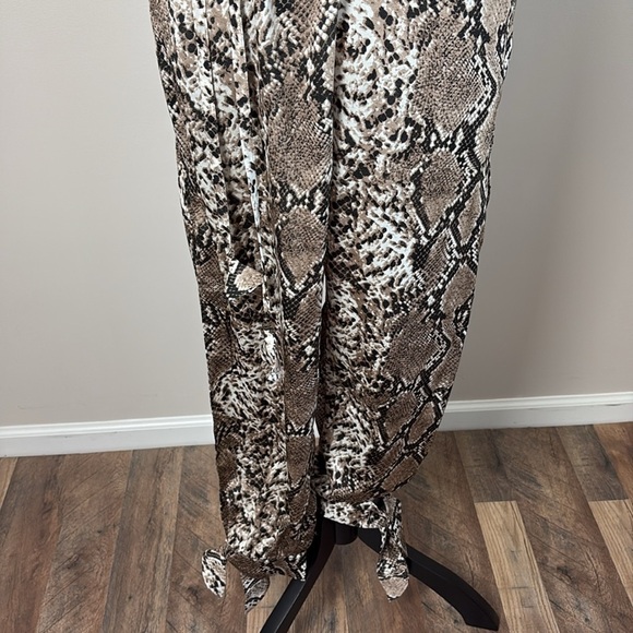 Lulus Jasper Beige Snake Print Surplice Jumpsuit Size M - Picture 6 of 16